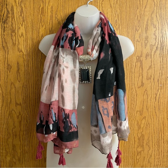 Pendant Scarf Ladies Scarf - Picture 10 of 16